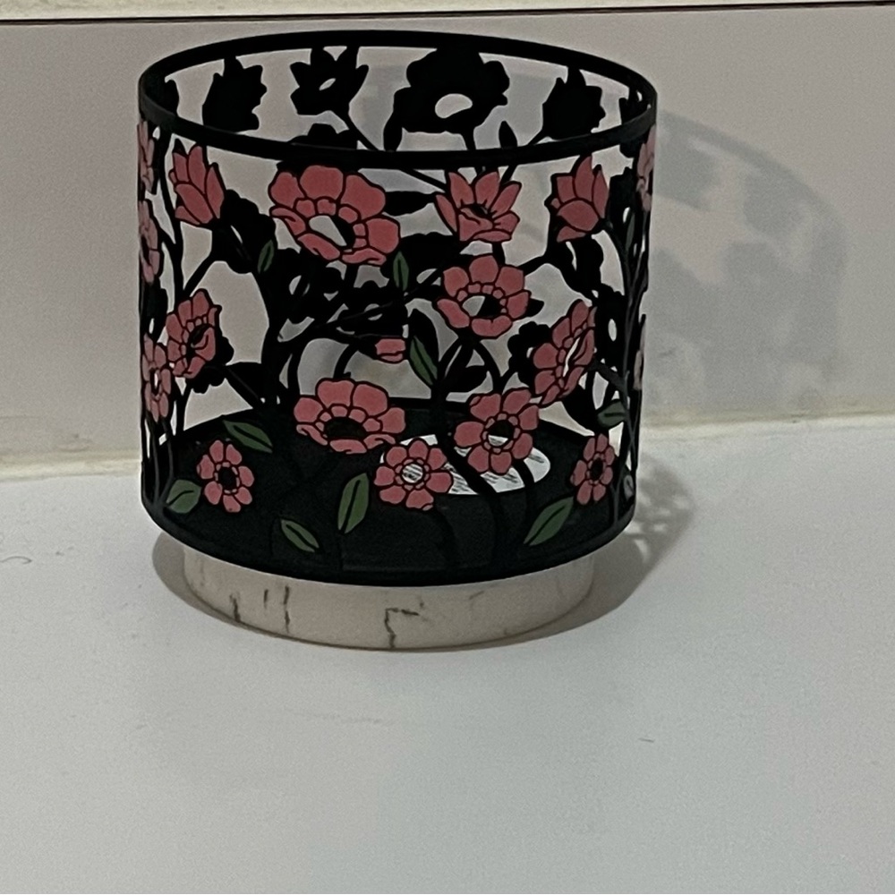 Bath and body works 3 wick candle holder